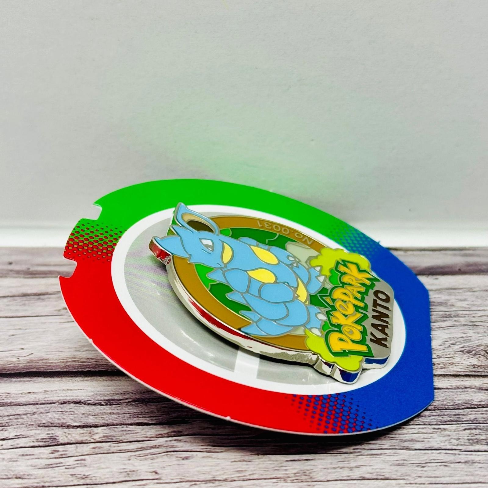 Pokemon PokePark Kanto Nidoqueen Official Pin Badge No. 0031 New Japan US Seller