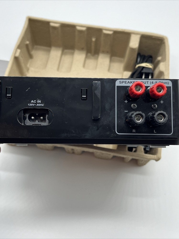 New Rocketfish Wireless Amplified Audio Receiver RF-RBREC