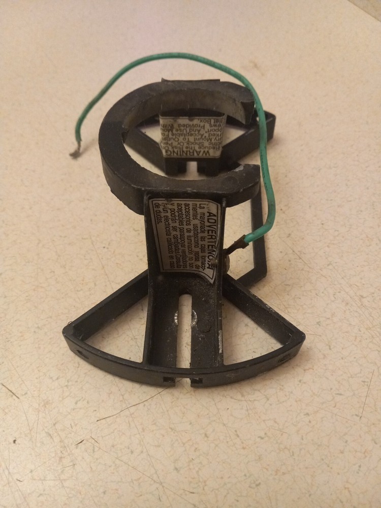 HAMPTON BAY CEILING FAN ANGLED OR STRAIGHT MOUNTING BRACKET