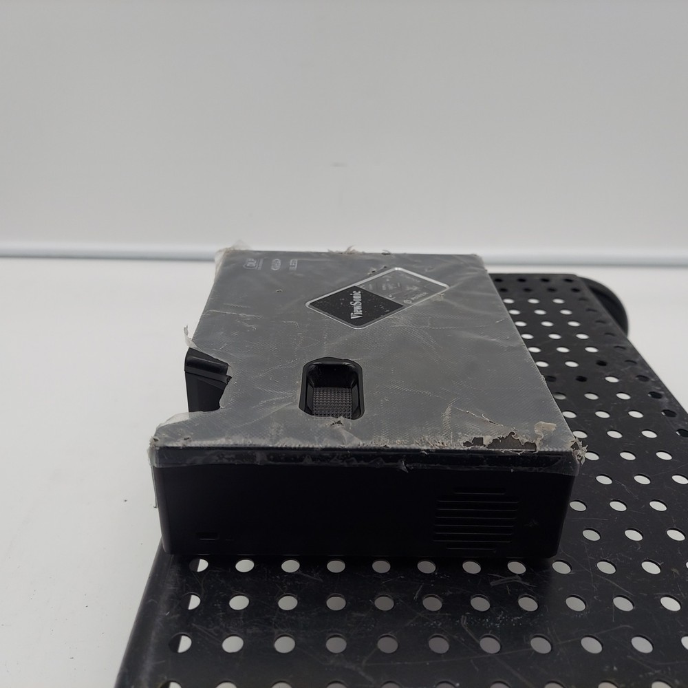 ViewSonic PLED-W600 Portable Widescreen LED Projector