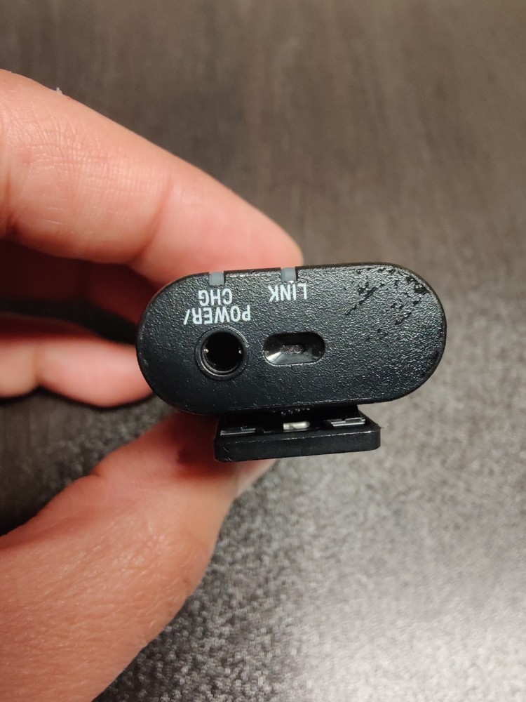 Sony ECM-W2BT Camera-Mount Digital Bluetooth Wireless Microphone Only