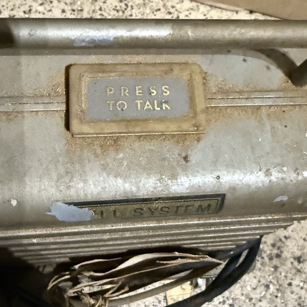 Vintage Bell System Executone Model M192 Office Intercom Speakers UNTESTED AS-IS