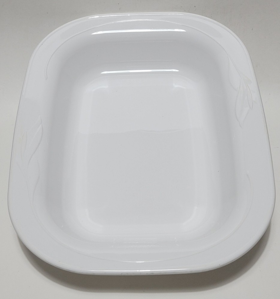 Corning Casual Elegance White Casserole Baking Serving Dish