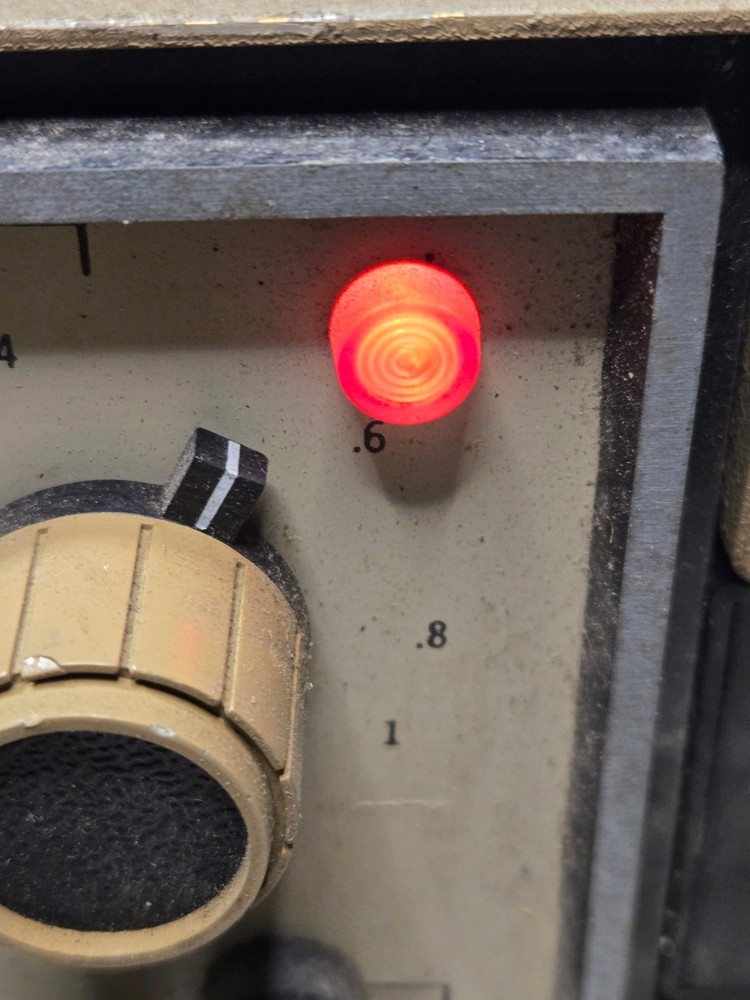 Heathkit IG-18A Low Distortion Audio Generator - Powers on - AS-IS - Untested