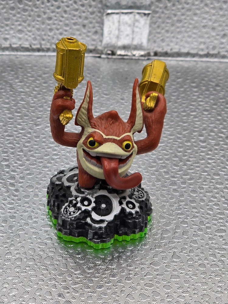 Skylanders Spyro's Adventure Trigger Happy Figure Green Base!