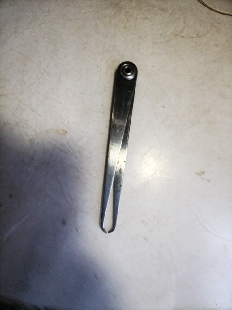 Milwaukee Outside Caliper 6"