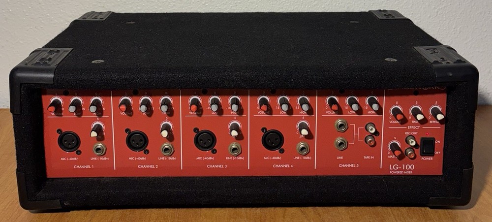 STAGEWORKS LG-100 Powered Mixer 100 Watts