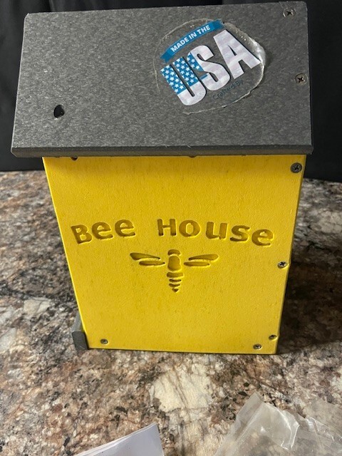 JC’s Wildlife MASON BEE House Yellow Composite Board Poly Lumber & Pine Rot-Free