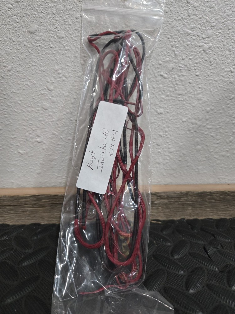 Hoyt Invicta 40 Strings