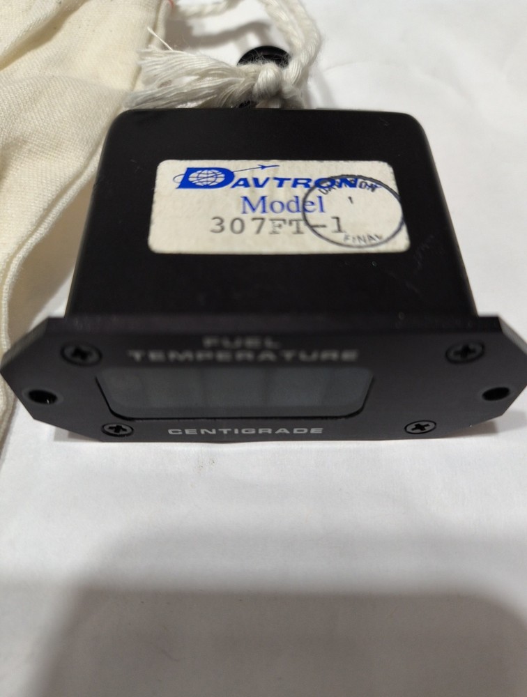 DAVTRON 307FT-1 Fuel temperature Centigrade Model 307