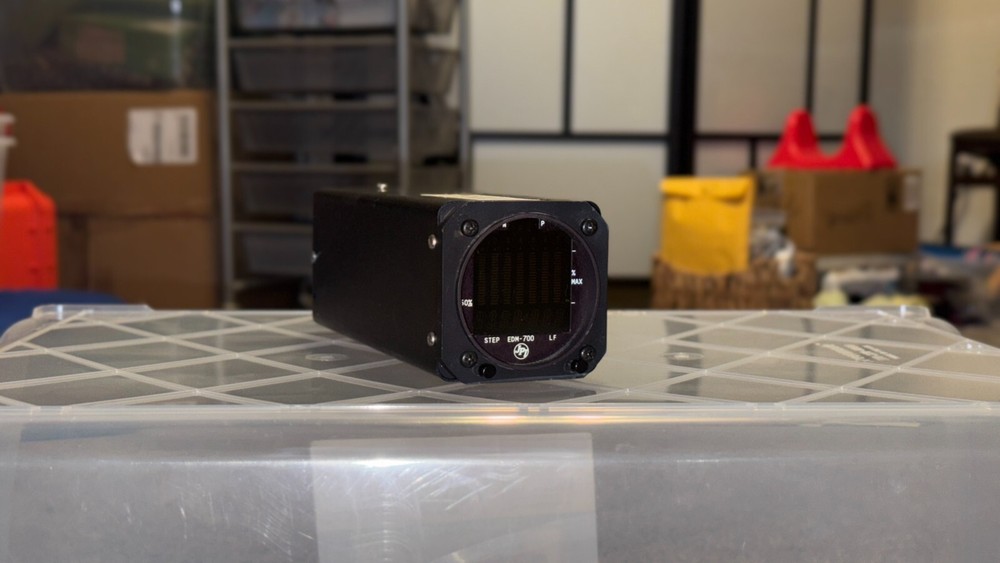 J.P. Instruments C43b Temperature Indicator EGT-101-1[C-010-A1]