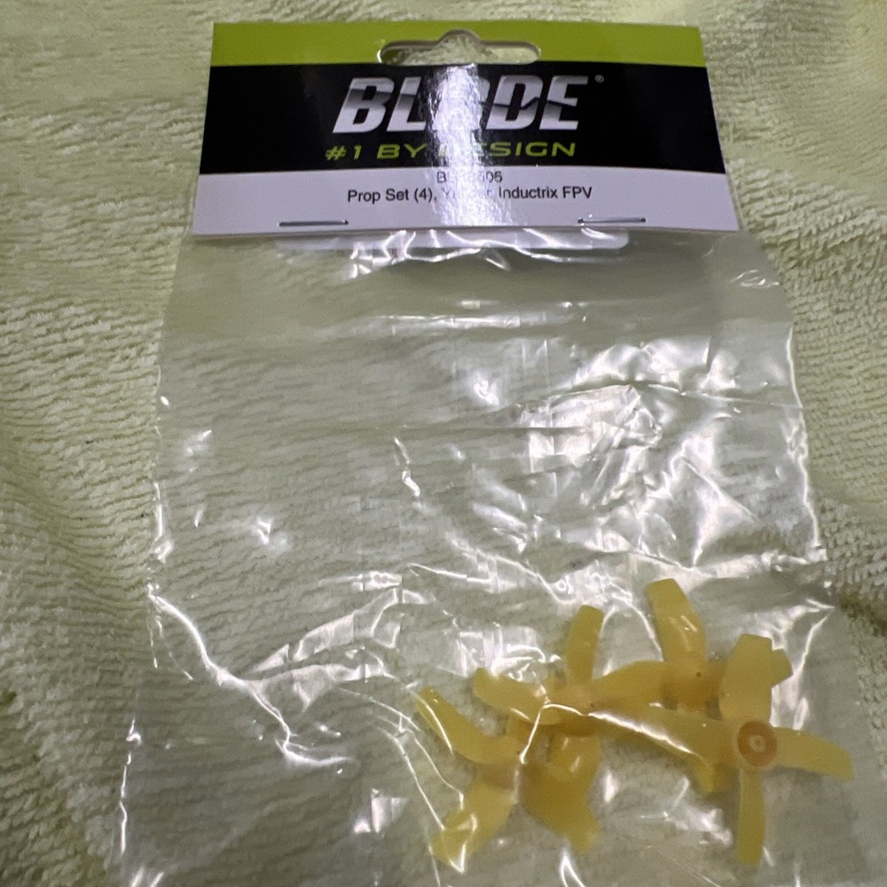 BLH8506 Blade Prop Set (4) Yellow: Inductrix