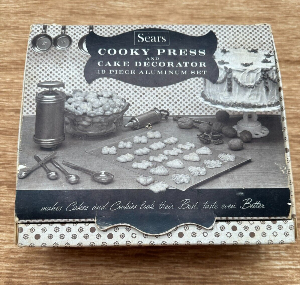 Sears Cooky Press & Cake Decorator Complete EUC