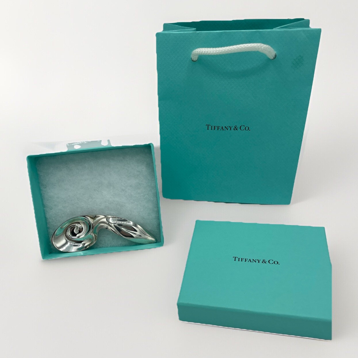 TIFFANY & CO STERLING ELSA PERETTI RABBIT EAR SPOON Box & Bag w/Tissue NICE!