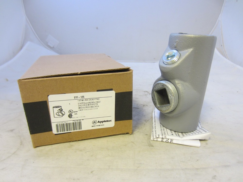 APPLETON EYF125  1 1/4" EXPLOSION PROOF SEAL OFF EYS CROUSE HINDS