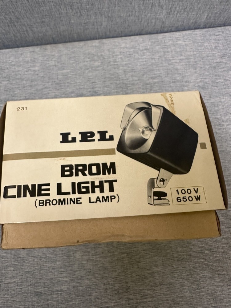 brom cine light