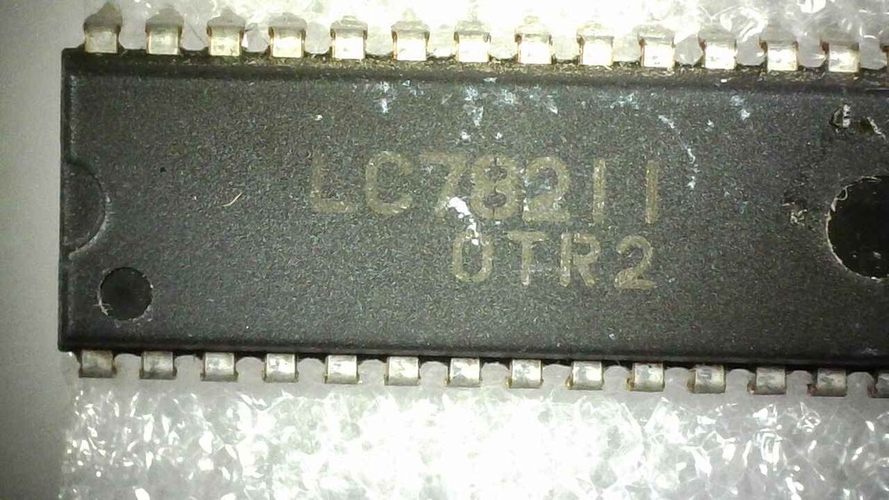 LC78211 analog function switch DIP30 -USED GUARANTEED-