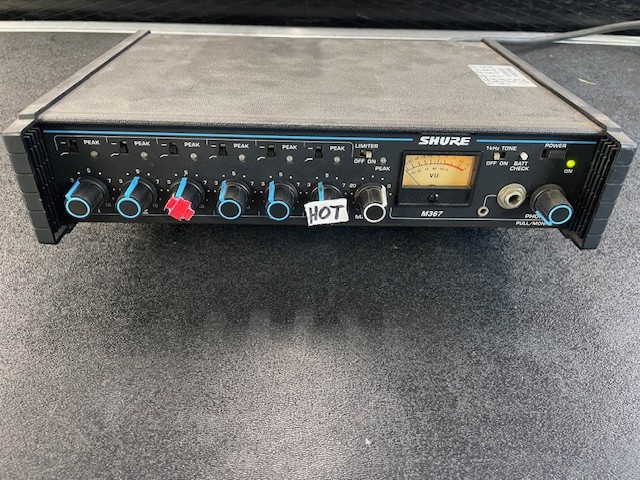 Shure M367 6-Channel Portable Analog Microphone Mixer