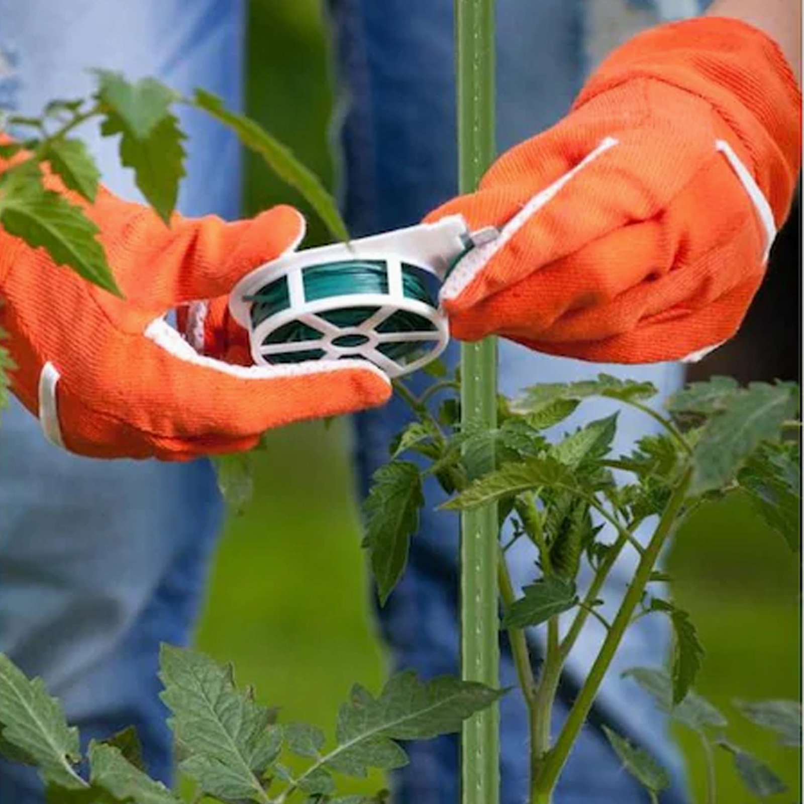 100 FT Green Garden Twist Tie Roll with Cutter for Gardening Kitchen String Ties