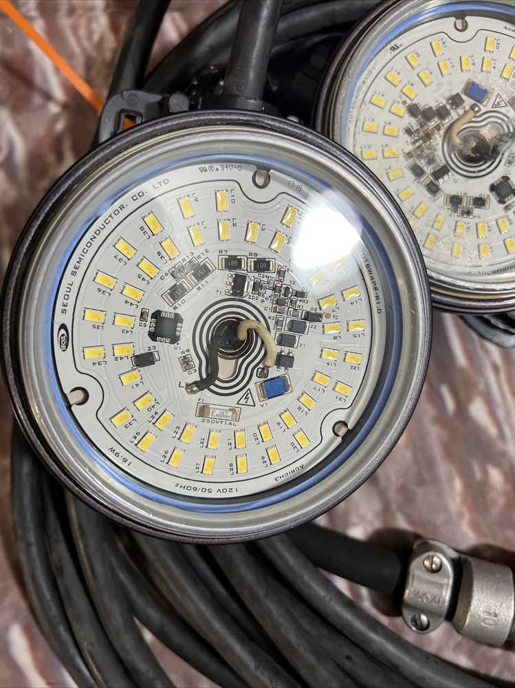 KH Industries Explosion Proof LED Light String HSD117C-SAMX03-Y14K1-H