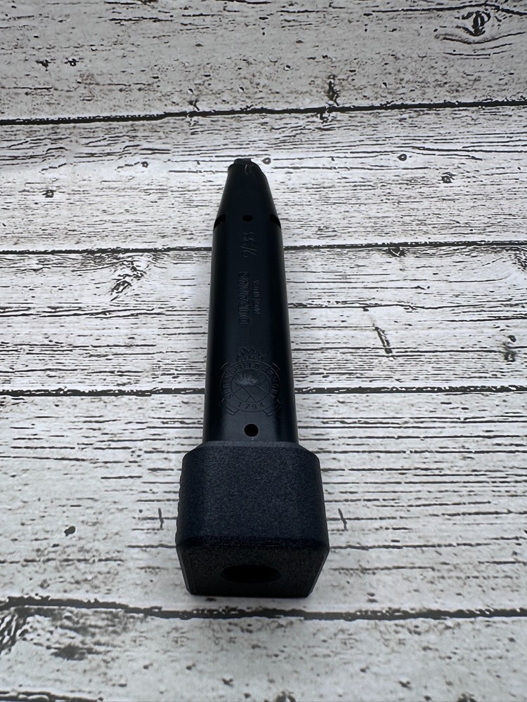 2011 Double‑Stack Mag Base Pads (2‑Pack) – PPS Carbon Fiber Polymer Grip