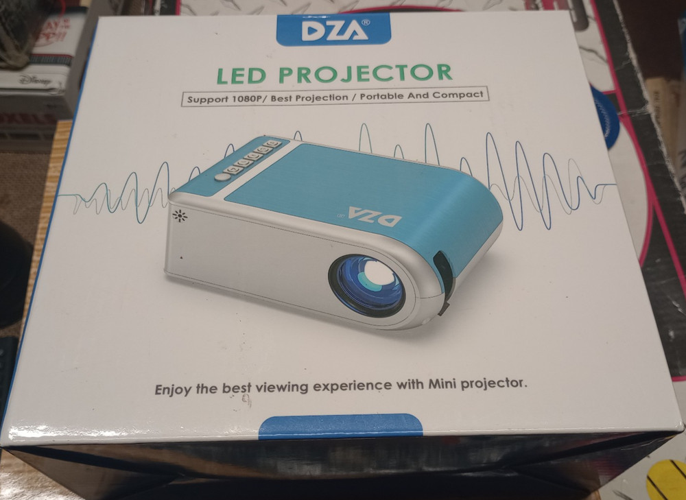DZA LED Projector