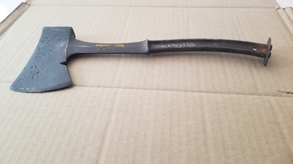 VTG ESTWING 24A Camping Axe Hatchet Made in USA Missing Leather Wrapping