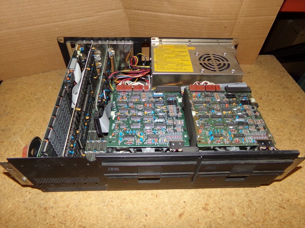 IBM 5160 Personal Computer Dual Floppy
