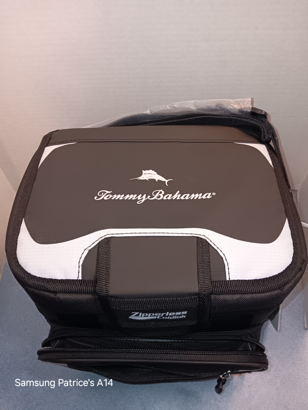 Tommy Bahama Zipperless Coldlok Hardbody Cooler With Deep Freeze Insulation New