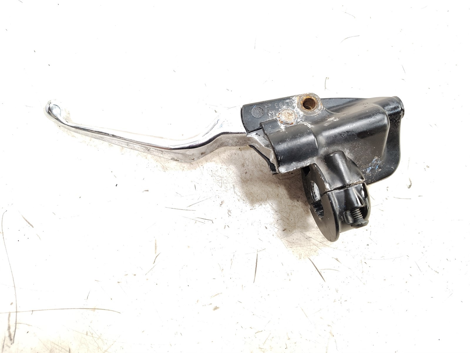 1999 Harley EVO FXDL Dyna Low Rider Front Brake Master Cylinder 11/16