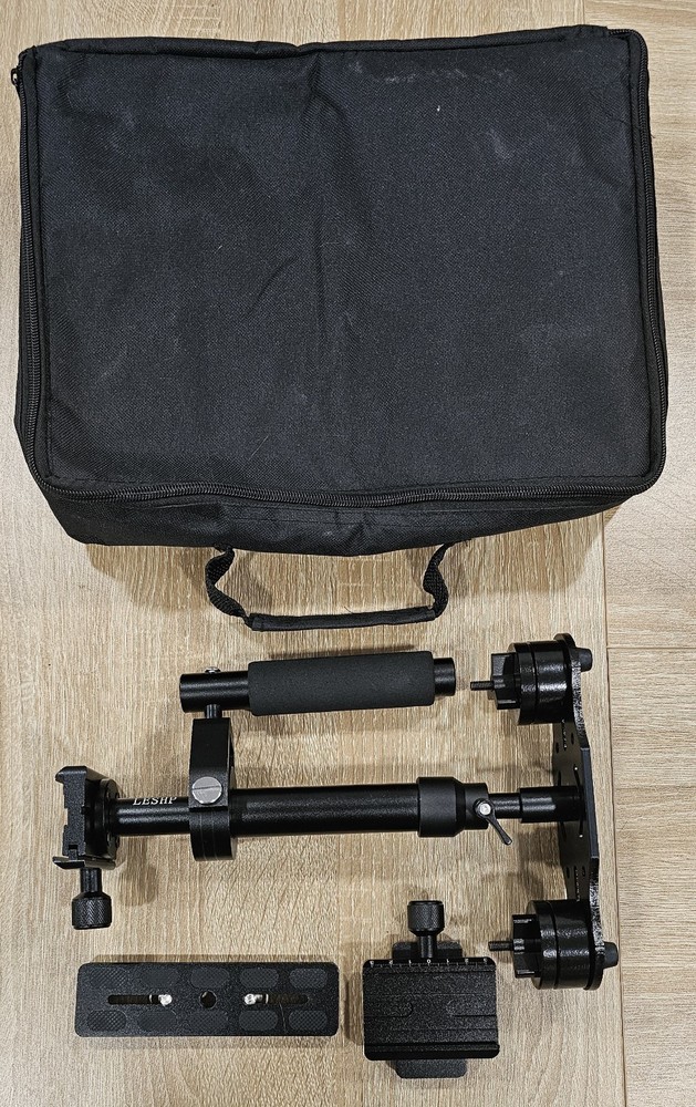 3 Axis Video/DSLR Camera Stabilizer - Adjustable - Counterweight w/ Case