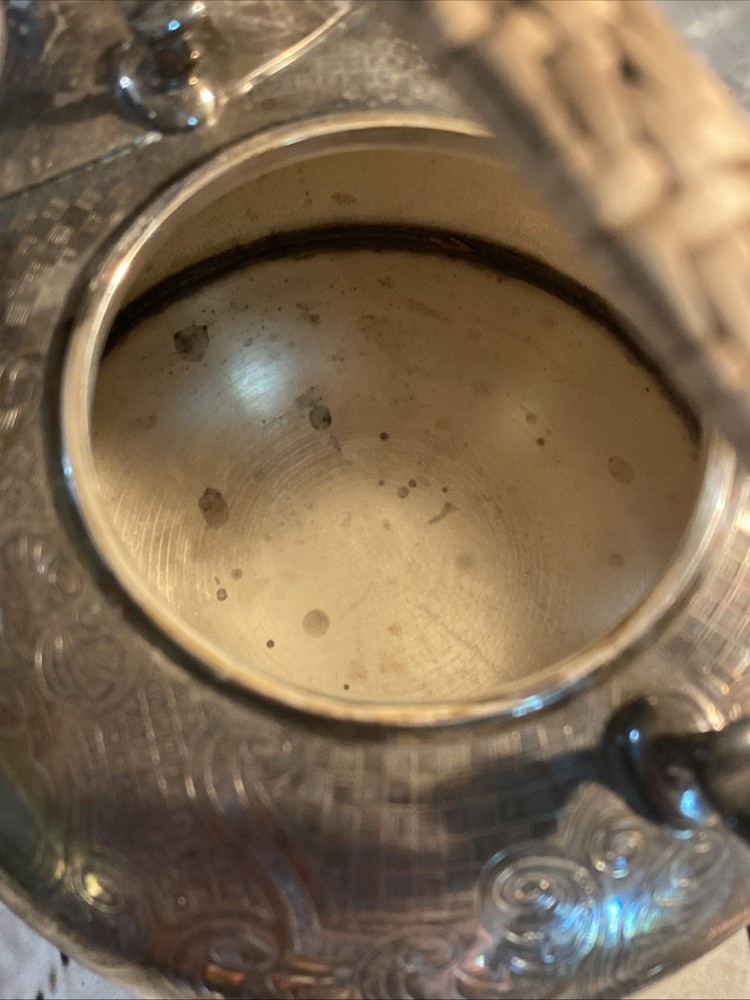 England Silver Plated Tea Kettle Pot With Warmer Base Antique