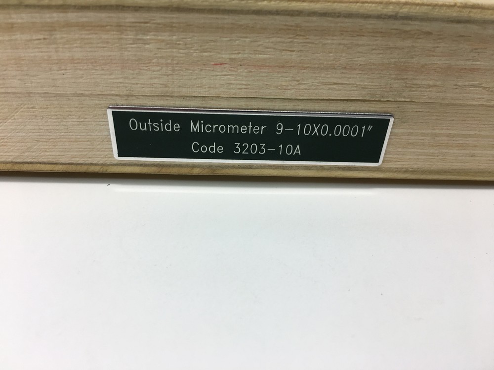 Insize 3203-10A Outside Micrometer 9-10" Range New