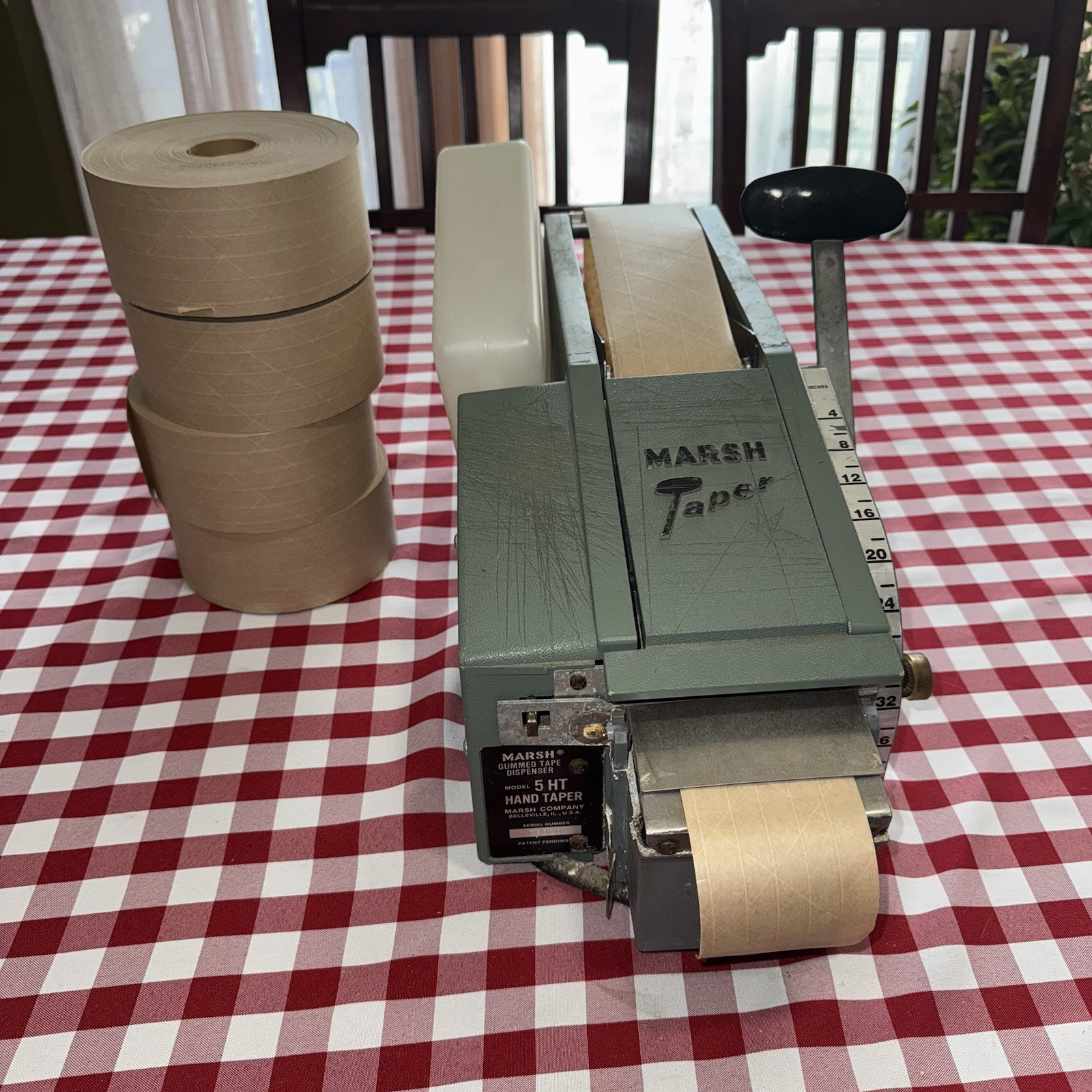 Marsh Gummed Tape Dispenser Model 5HT Hand Taper + 4 Rolls Of Tape