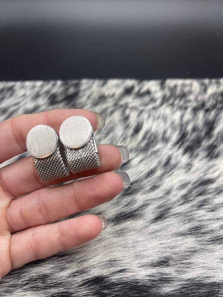 Vintage Cufflinks Wrap Around Silvertone #Q53