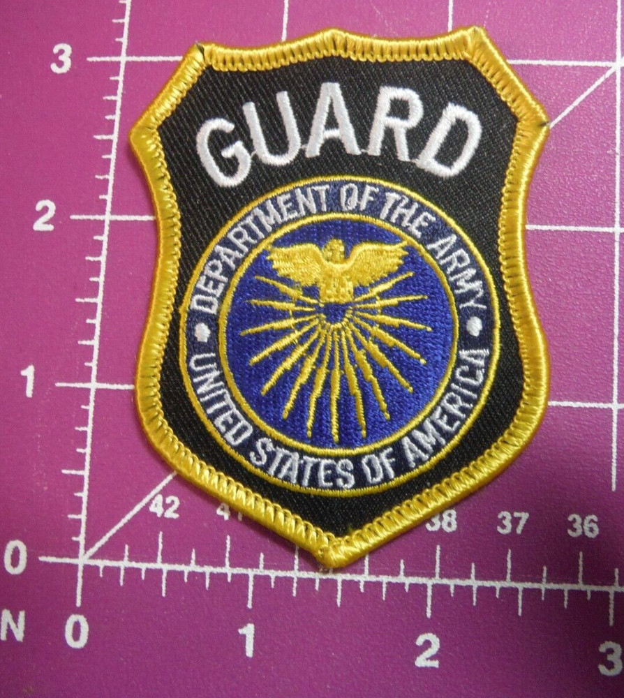 Vintage Small size US Army GUARD patch