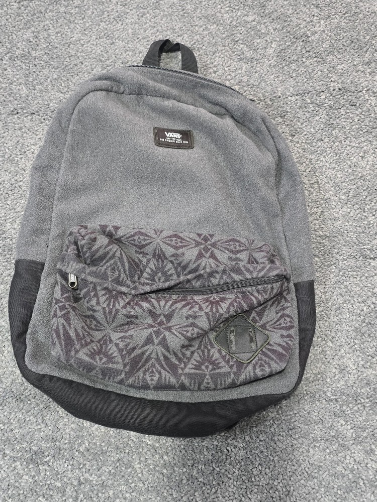 Vans Backpack Grey Fleece Soft Case Adjustable Straps Men Geometric Daypack