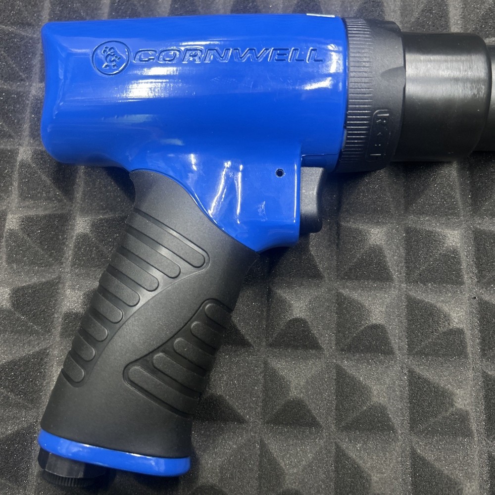 CORNWELL TOOLS AIR HAMMER **BRAND NEW IN PKG.** BLUE W/ QUICK BIT COUPLER