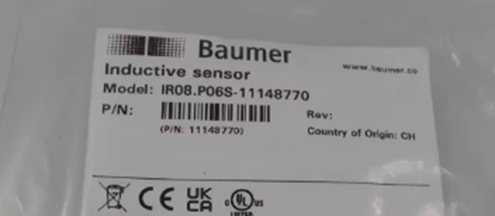New Baumer IR08.P06S-11148770 Inductive Proximity Switch