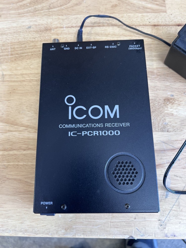 ICOM IC-PCR1000 Communications Receiver