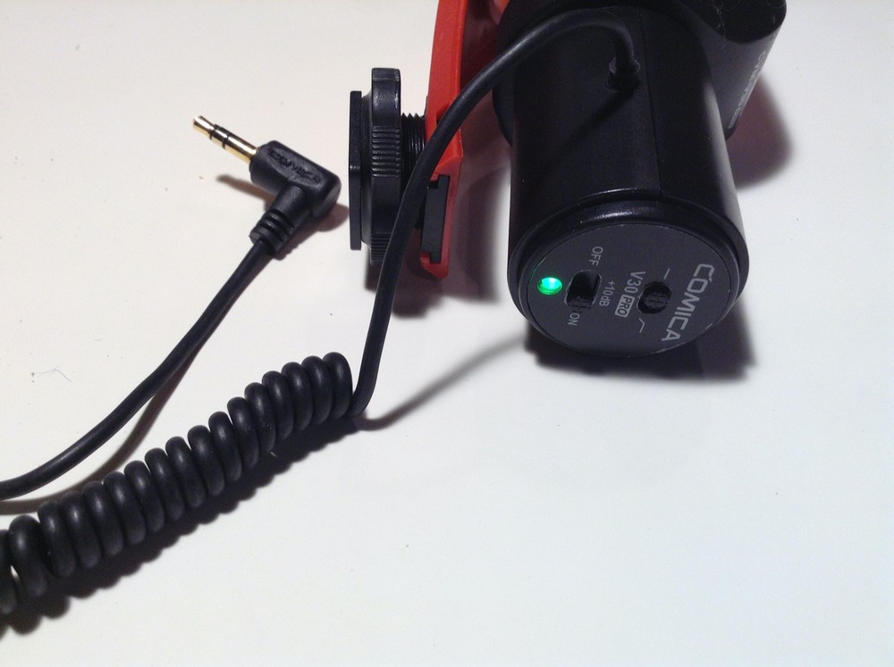 Comica CVM-V30 PRO Camera Microphone Super-Cardioid Pattern Directional (RED)