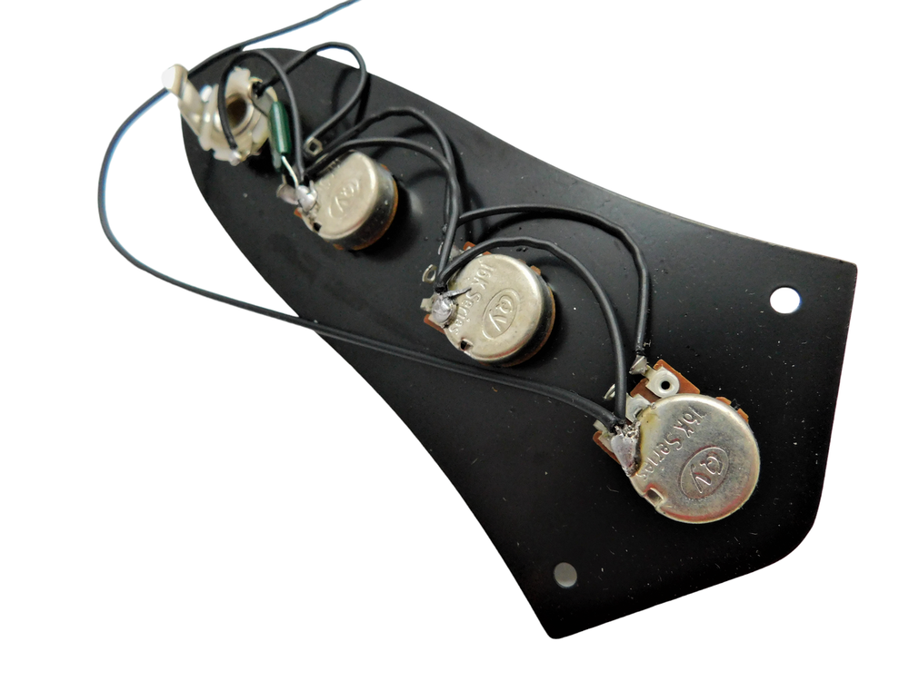 Prewired Jazz Bass Control plate..... Black with vintage style knobs