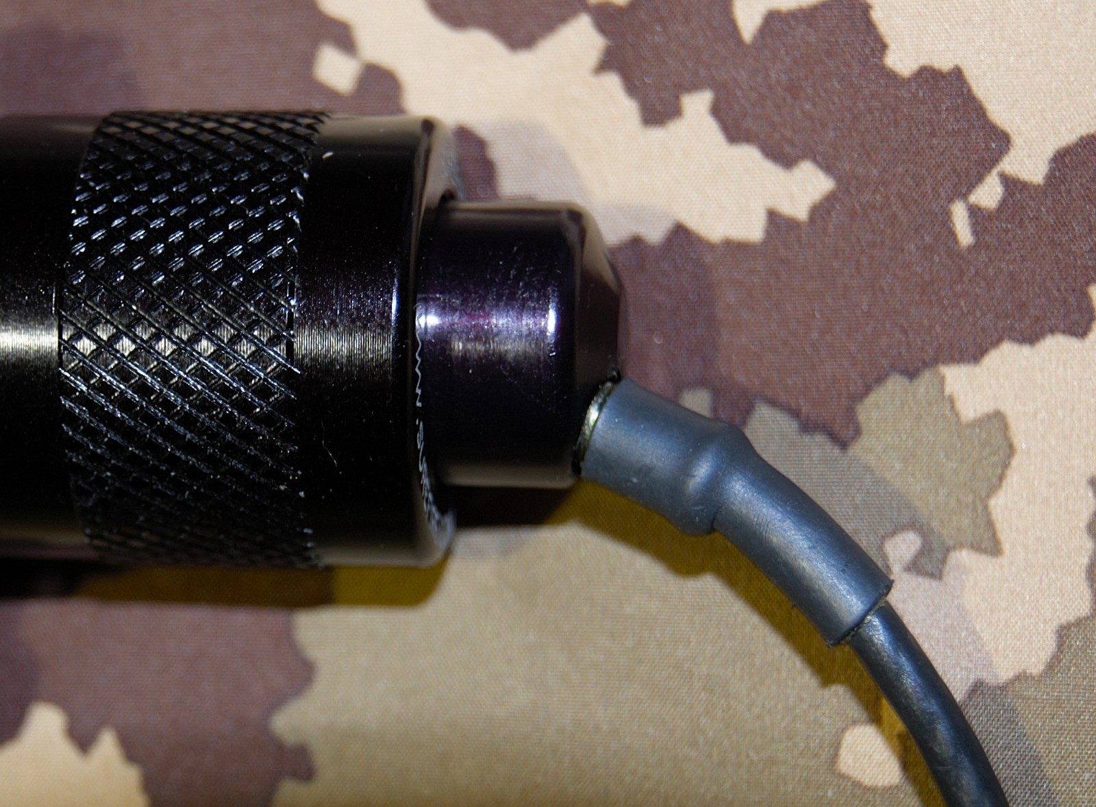 Surefire Model 660 Tactical Weapon Light w/ M10 Mount