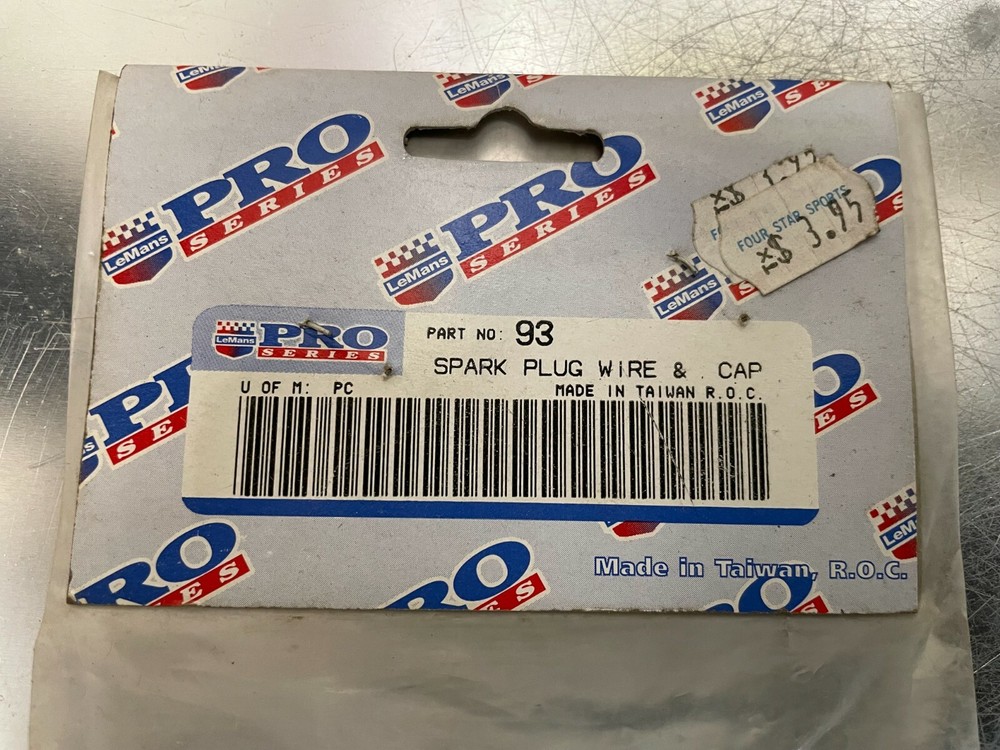 PRO SERIES SPARK PLUG WIRE AND CAP 93 t098