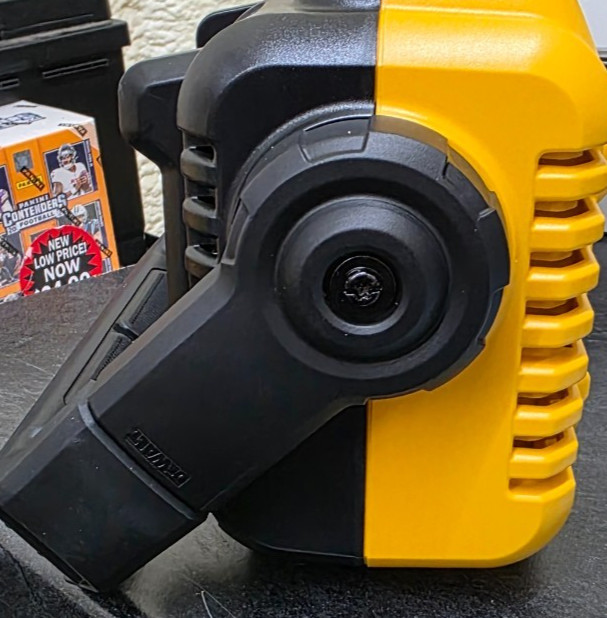 DeWalt 12v - 20v Max Compact LED Task Light DCL077B (Tool Only)