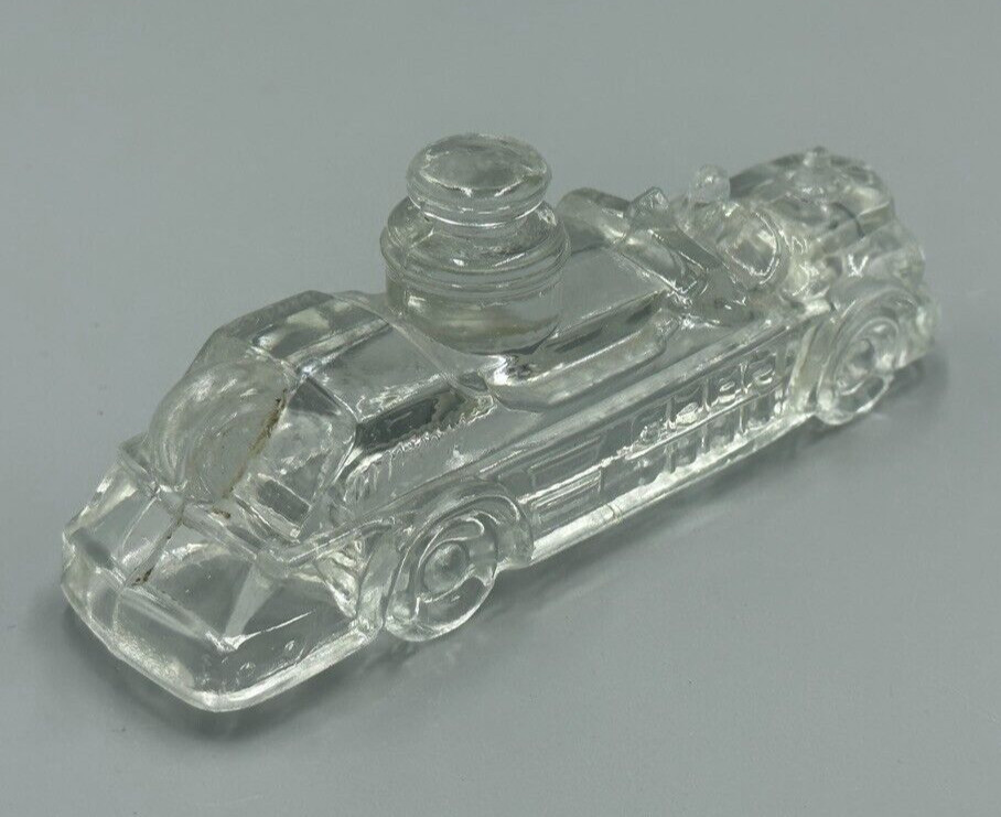 c 1946 FIRE ENGINE Victory Glass CANDY CONTAINER Vintage E&A 213