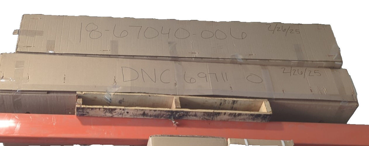 DNC 69711 0 FREIGHTLINER GLASS-WSHLD,ROPED,MPC