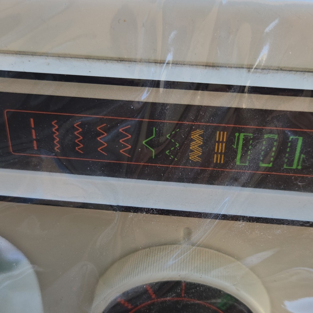 Kenmore Ultra-Stitch 6 Electric Sewing Machine Reverse Stitch Multiple Patterns