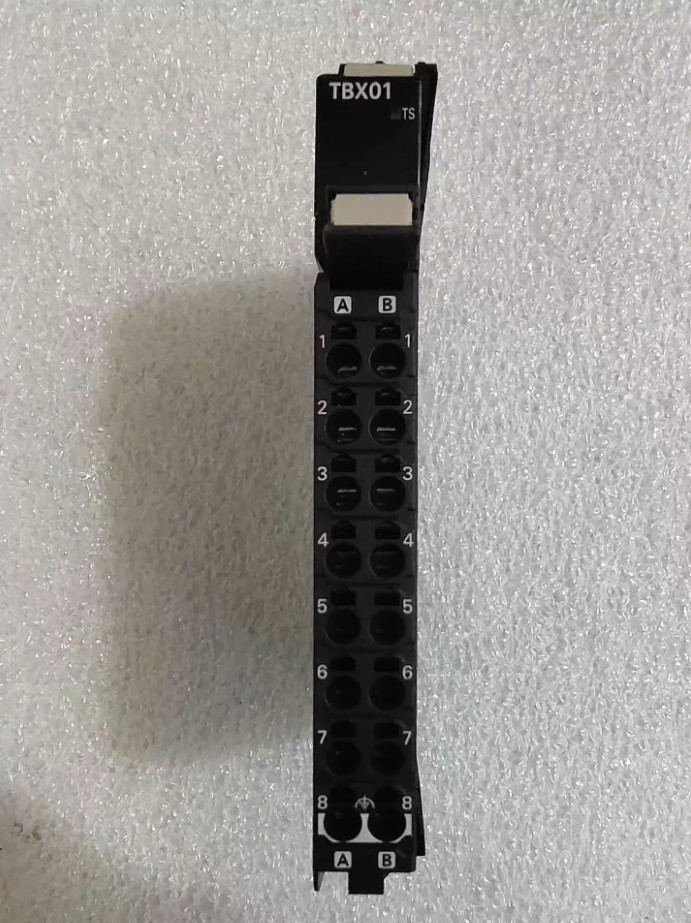 1PC New Omron Shield connection unit NX-TBX01 #LL