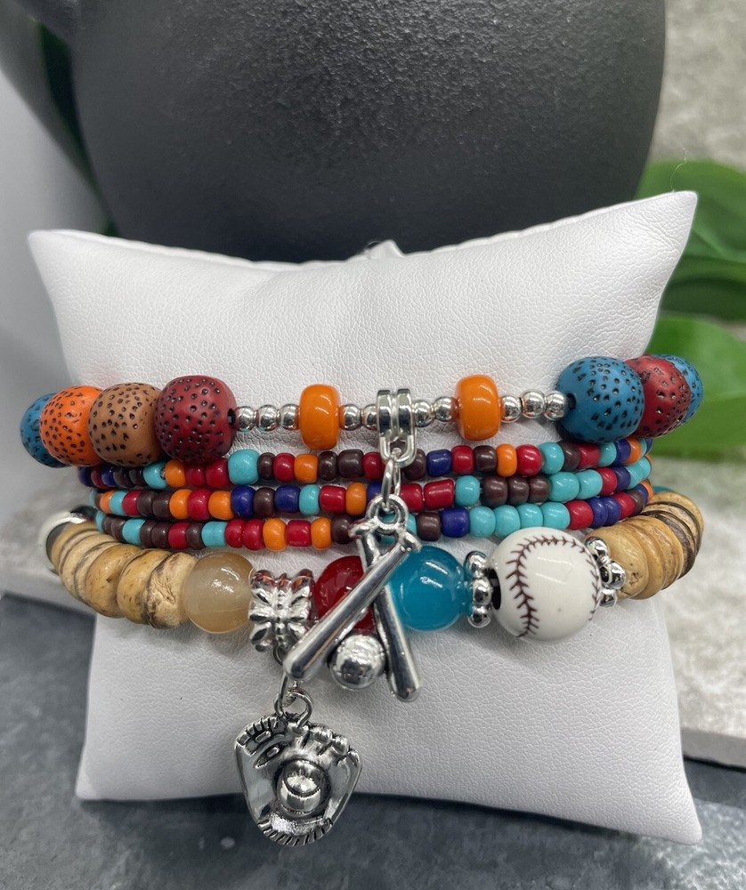 5 PC Handmade Baseball Beaded Stackable 7” Plus Stretch Bracelet Set New B1668